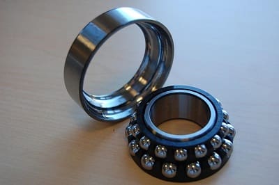 Polyamide cages deliver stiffness, flexibility and oil resistance in ball bearings Polyamide cage 2